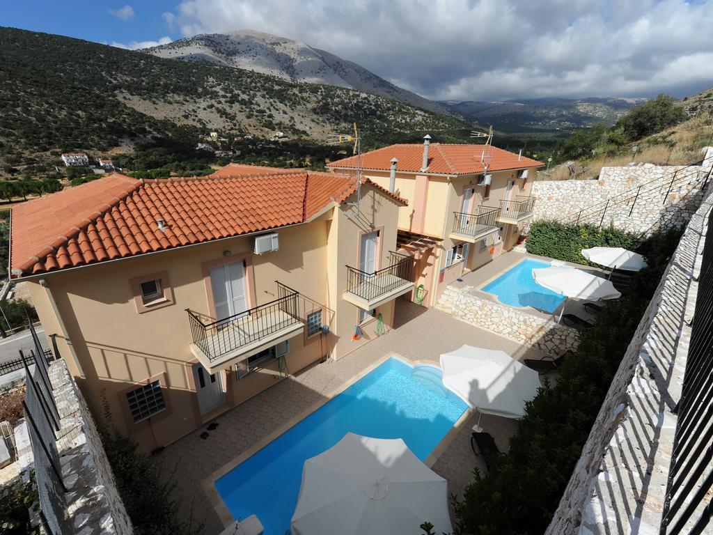 Gabriel Houses * Agia Efimia