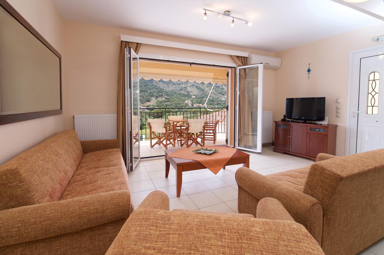 Gabriel Houses * Agia Efimia
