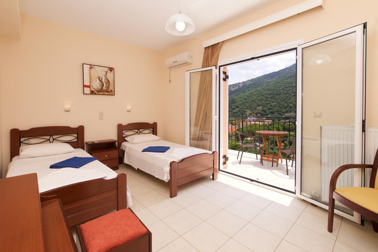 Gabriel Houses * Agia Efimia